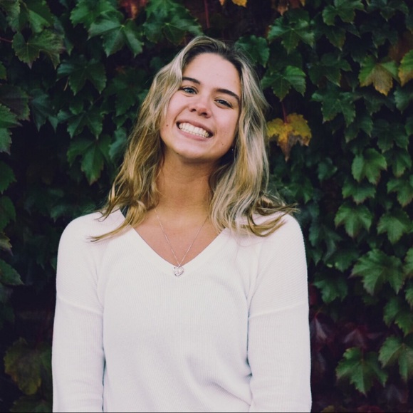 Meet your Posher, Paityn - Picture 1 of 1